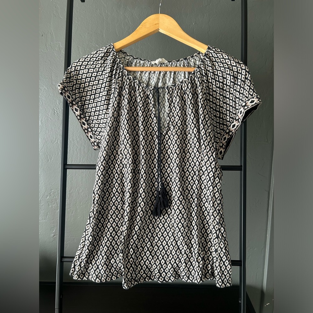 Joie short sleeved black and white patterned jersey blouse with tassels